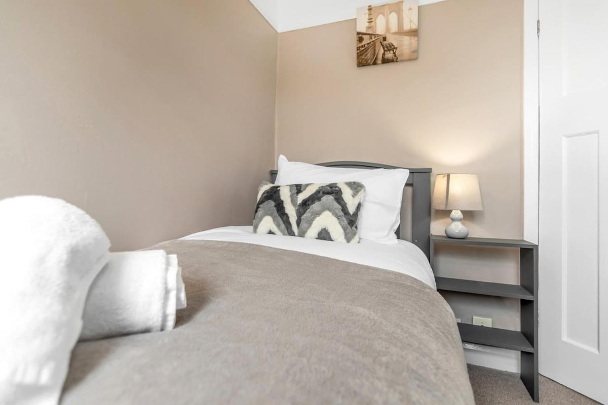 4Br Long Stays Free Parking High Speed Wi-Fi Horsford 外观 照片